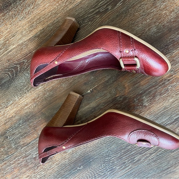 Very cute and 100% leather size 8 medium - Picture 3 of 5